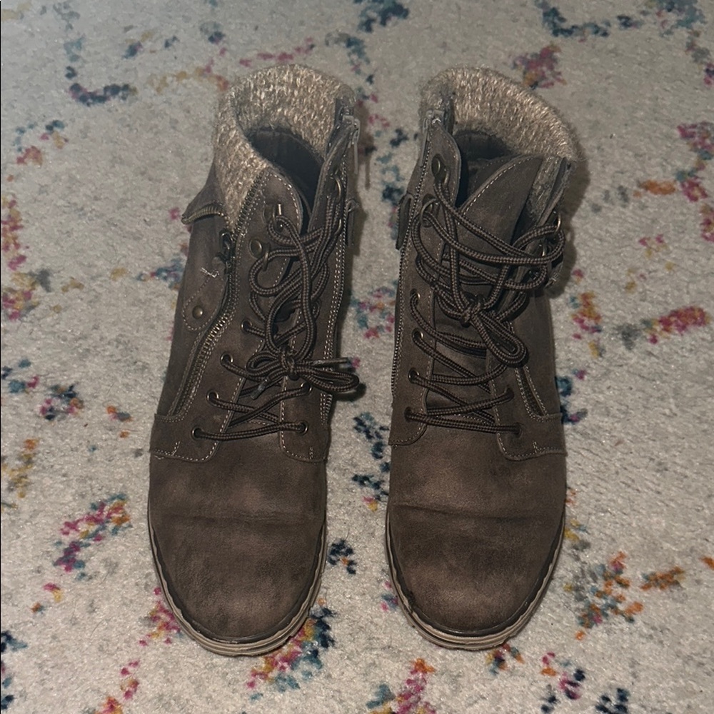 CLIFFS BY WHITE MOUNTAIN Women's Shoes Hope City Hiker Boot